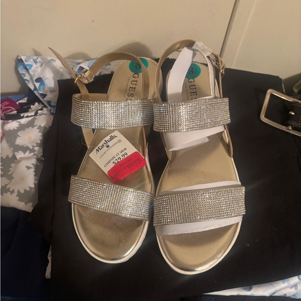 Guess Metallic Sandals with Glittering Straps Size 8 pretty